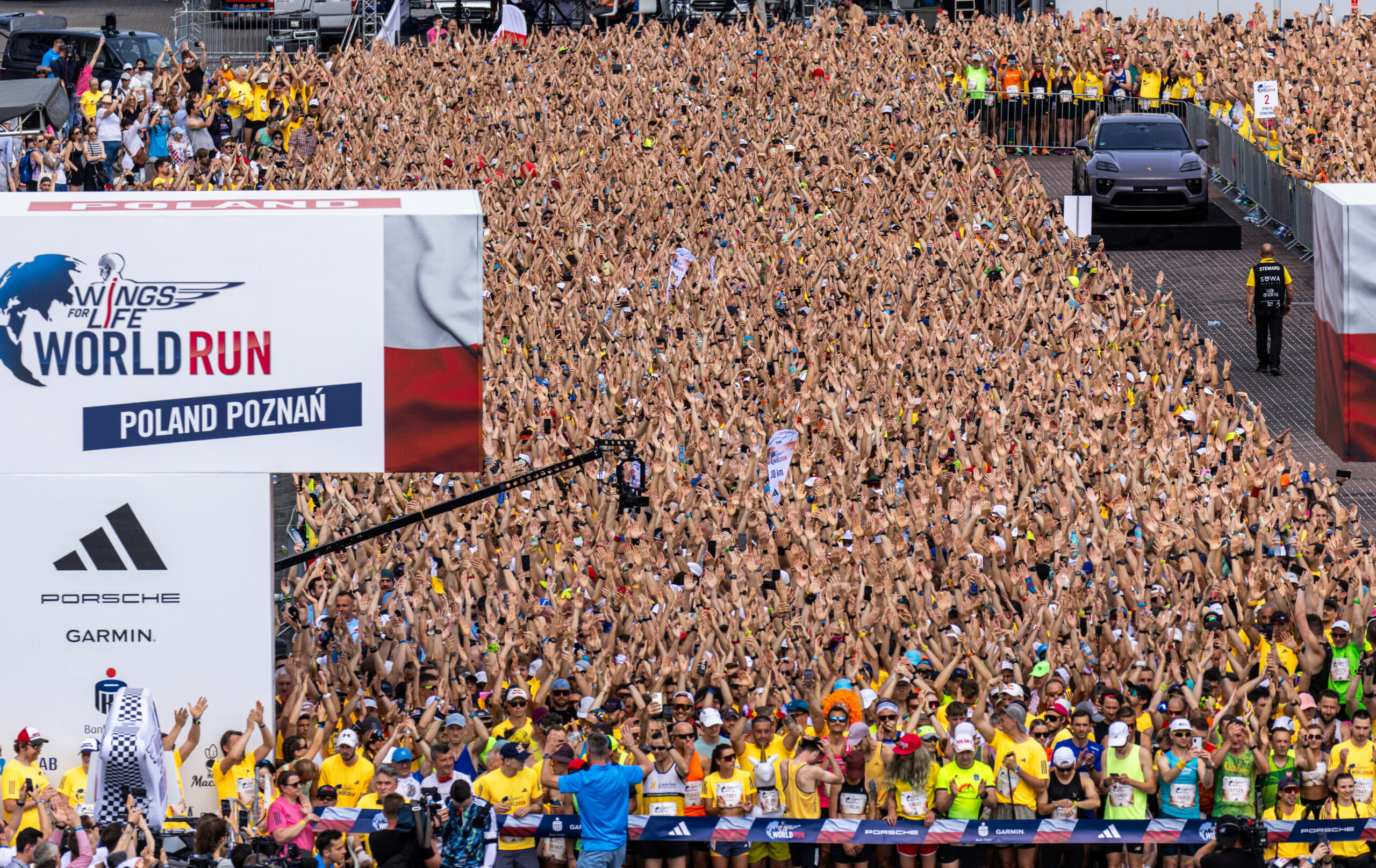 Participants perform during the Wings for Life World Run Flagship Run in Poznan, Poland on May 5, 2024 // Damian Kramski for Wings for Life World Run // SI202405060902 // Usage for editorial use only //