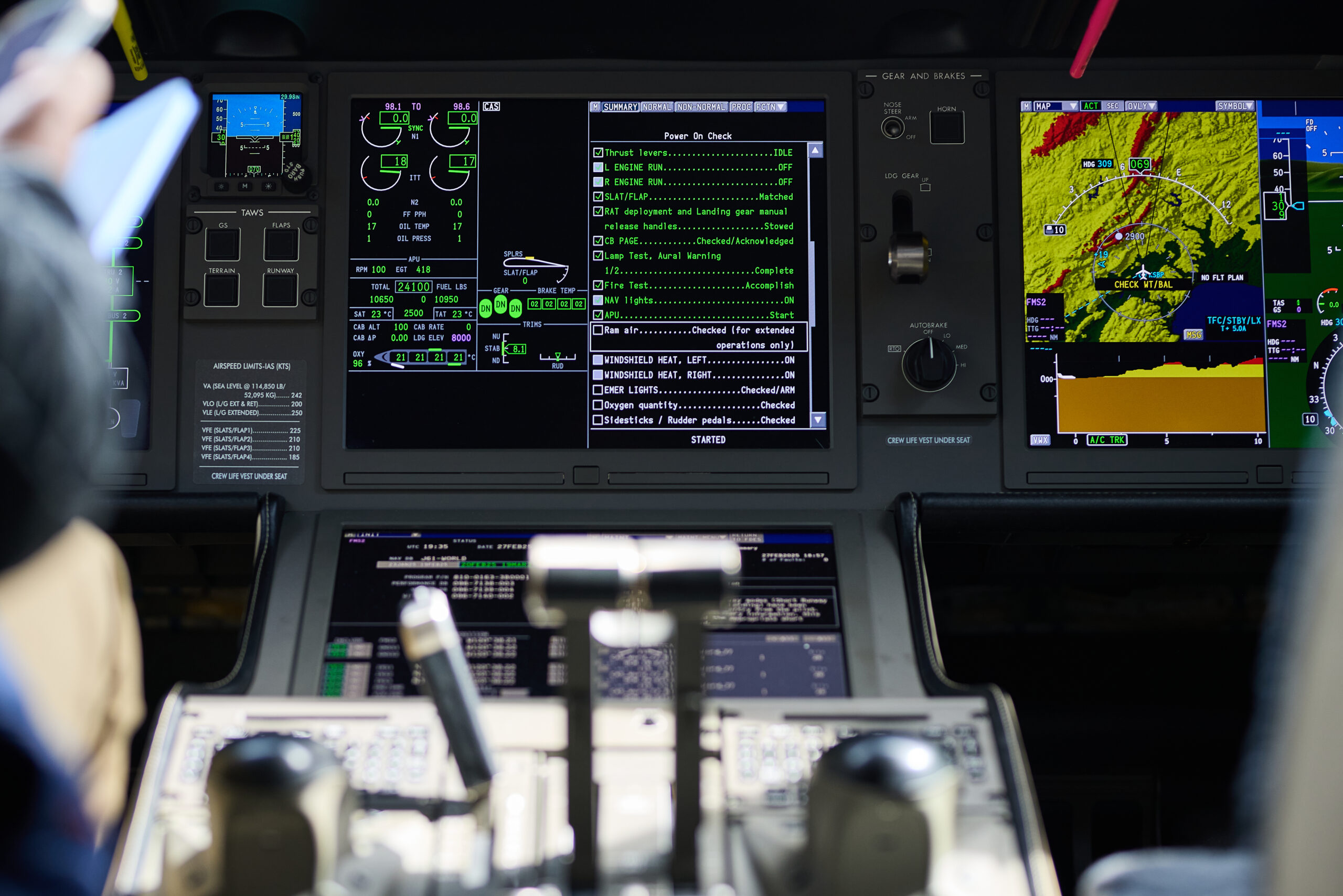 Interior photo of the Bombardier Global 7500, ahead of the 100th Speed Record flight from California to London, at SLO airport in San Luis Obispo, CA, USA on 27 February, 2025. Photo by Marv Watson / 3MPG. Images free of charge for editorial use. No advertising or marketing campaigns. Images free of charge for editorial use. No advertising or marketing campaigns.