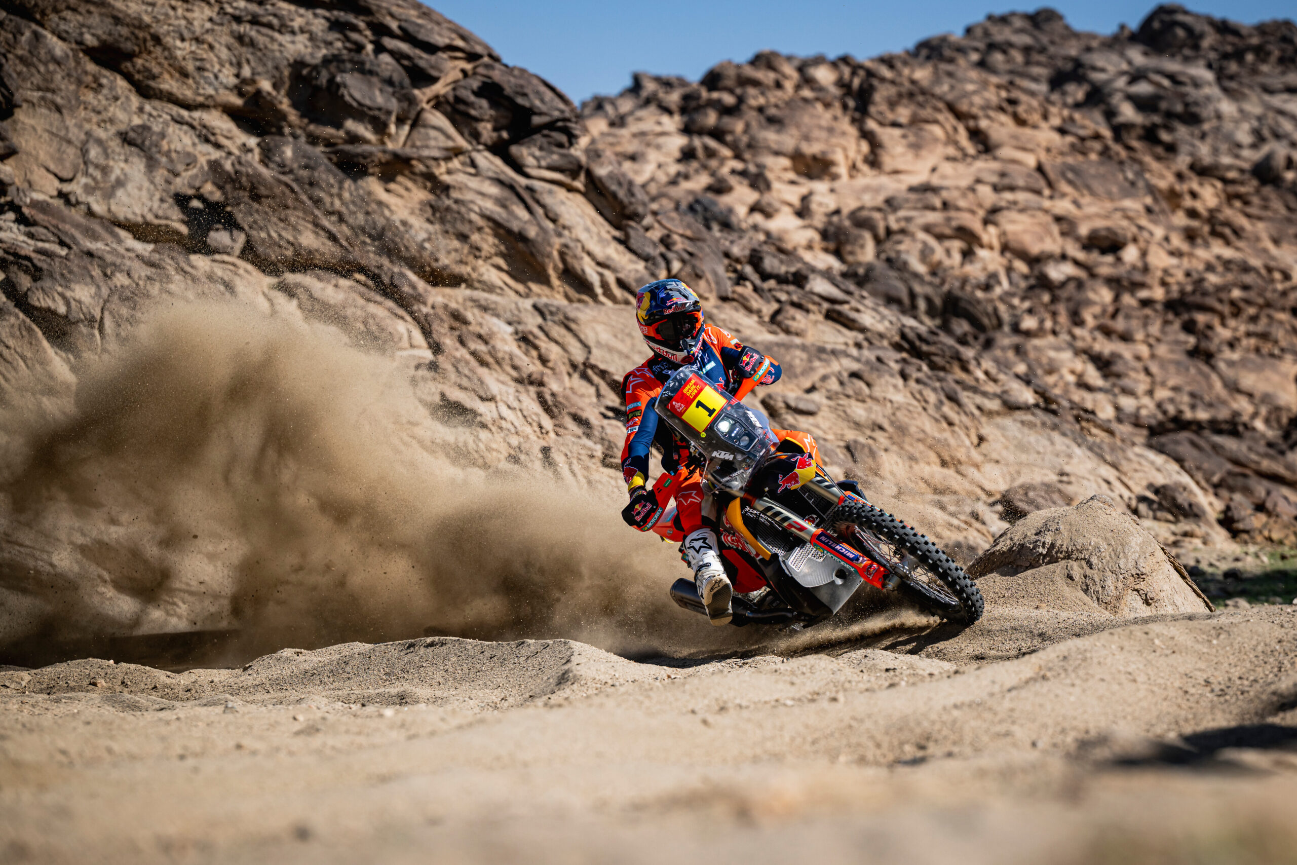 Daniel Sanders (AUS) of Red Bull KTM Factory Racing races during the prologue stage of Rally Dakar 2026 in Yanbu, Saudi Arabia on January 03, 2026 // Marcelo Maragni / Red Bull Content Pool // SI202601030585 // Usage for editorial use only //