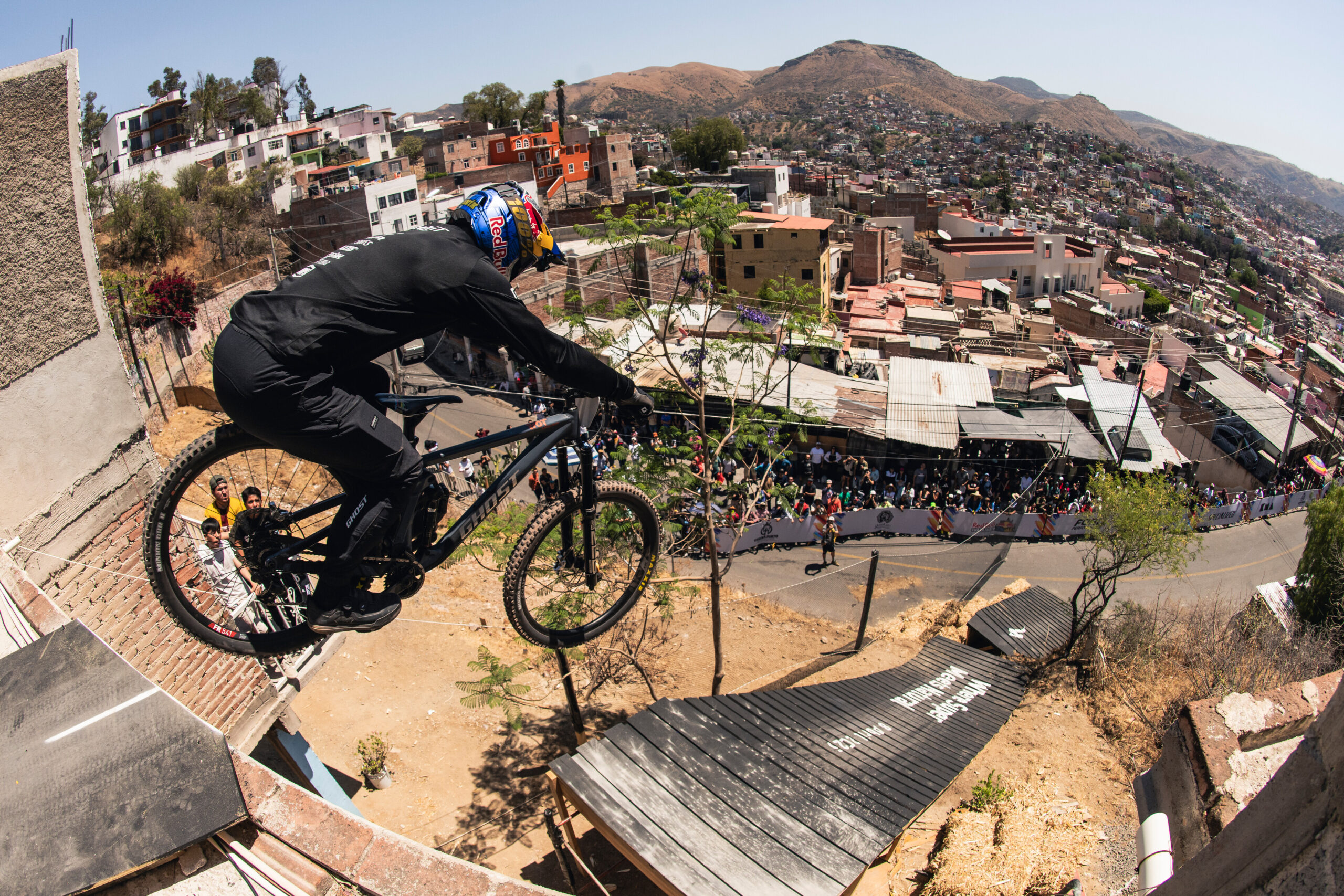 Tomas Slavik performs at Red Bull Cerro Abajo in Guanajuato, Mexico on March 29, 2025 // Bartek Wolinski / Red Bull Content Pool // SI202504010423 // Usage for editorial use only //