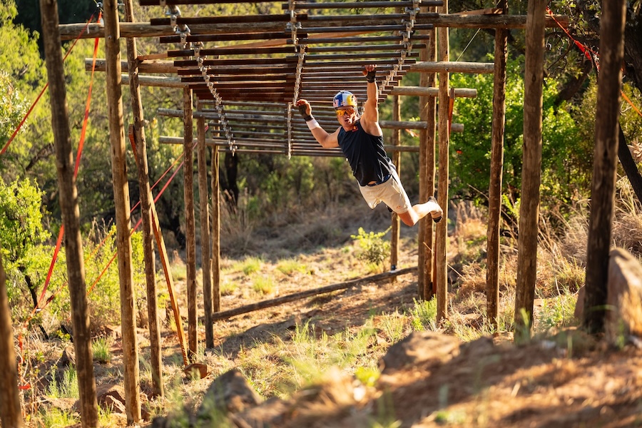 Thomas van Tonder training in his backyard on 48m rig